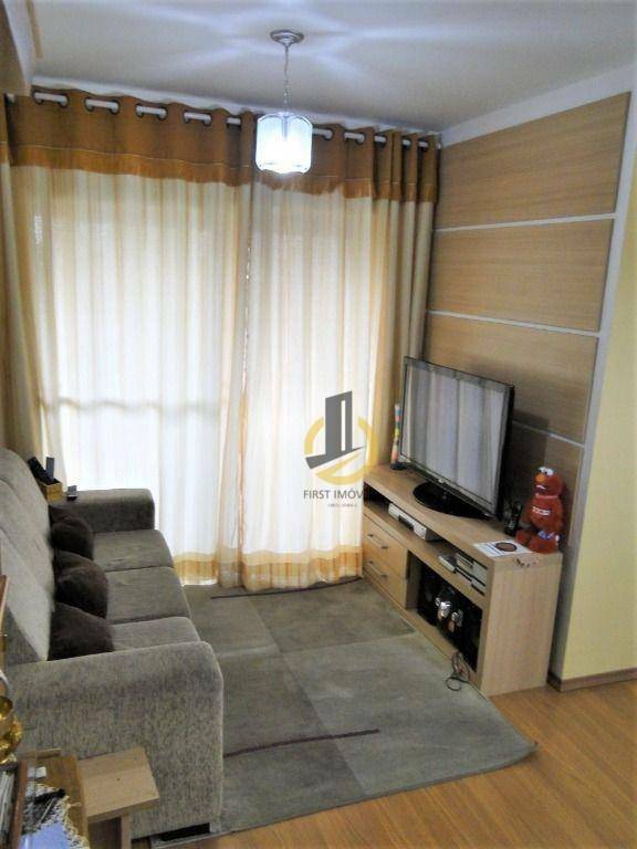 Apartamento à venda com 3 quartos, 63m² - Foto 2