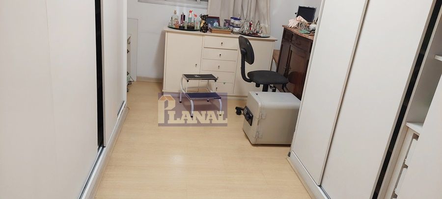 Apartamento à venda com 4 quartos, 170m² - Foto 11