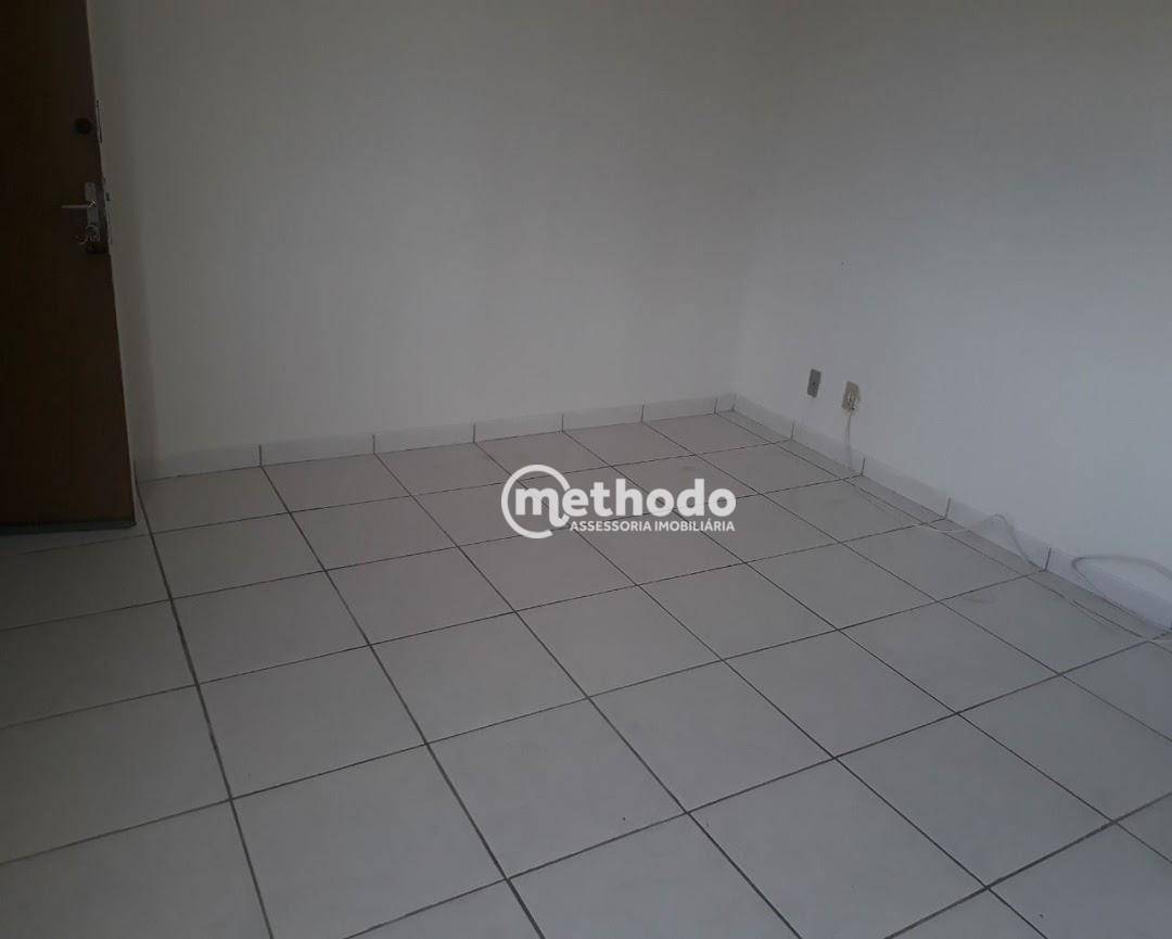 Apartamento à venda com 2 quartos, 64m² - Foto 4