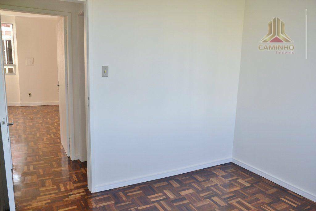 Apartamento à venda com 2 quartos, 61m² - Foto 1