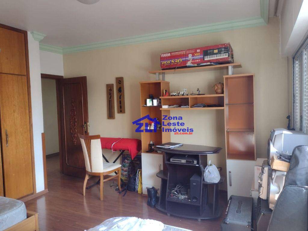 Apartamento à venda com 3 quartos, 157m² - Foto 6