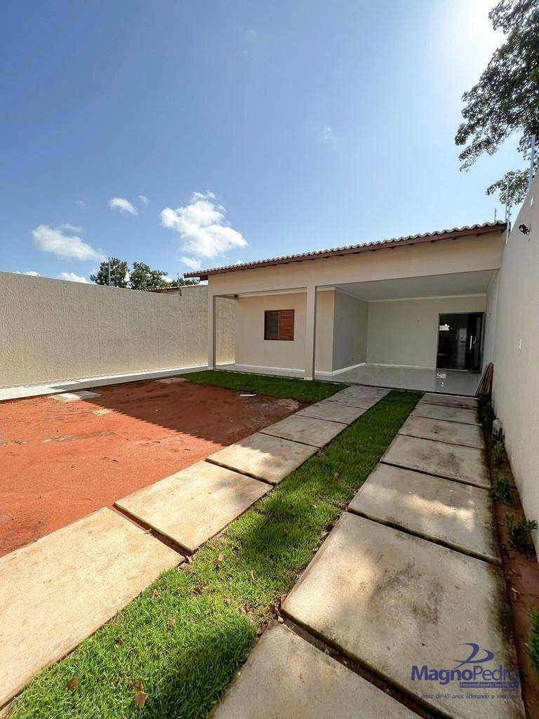 Casa à venda com 3 quartos, 170m² - Foto 1