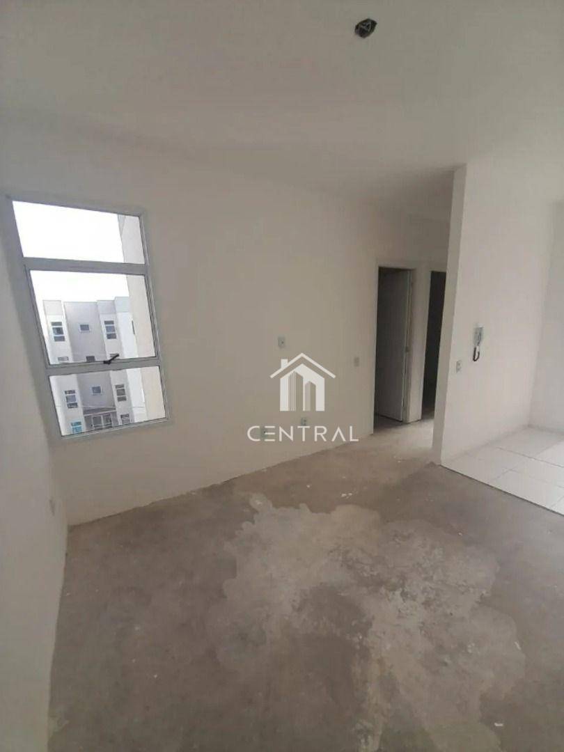 Apartamento à venda com 2 quartos, 45m² - Foto 4