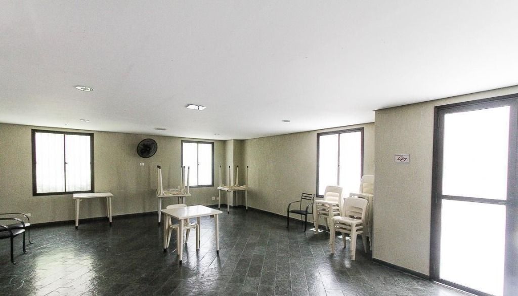 Apartamento à venda com 3 quartos, 58m² - Foto 11