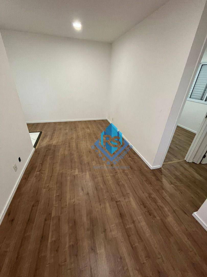 Apartamento à venda com 2 quartos, 44m² - Foto 3