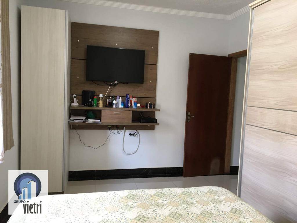 Casa à venda com 4 quartos, 160m² - Foto 27