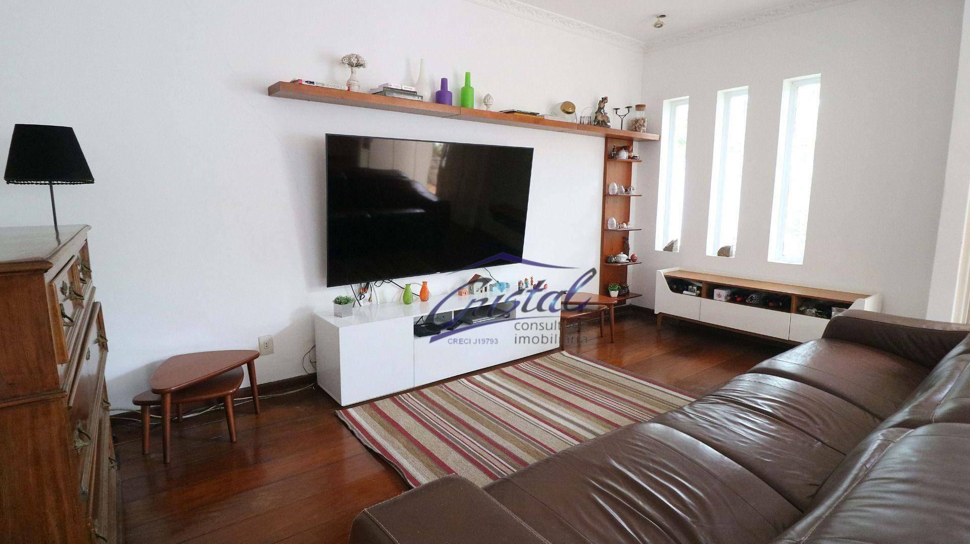 Casa à venda com 4 quartos, 350m² - Foto 8