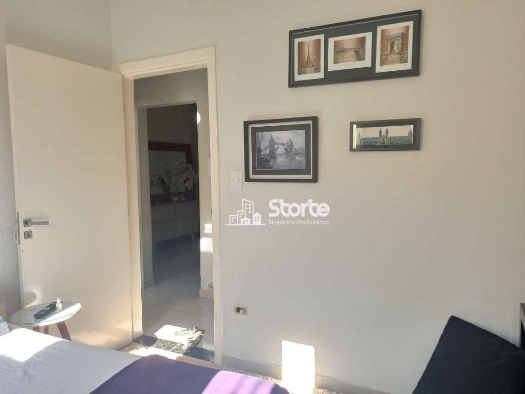 Casa à venda com 3 quartos, 208m² - Foto 22