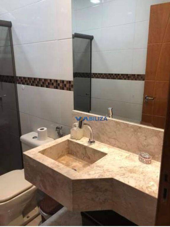 Sobrado à venda com 3 quartos, 207m² - Foto 14