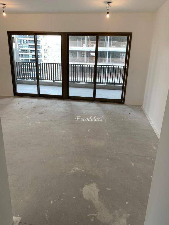 Apartamento à venda com 1 quarto, 70m² - Foto 13