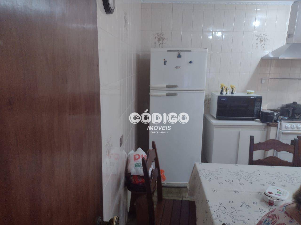 Sobrado à venda com 3 quartos, 268m² - Foto 6