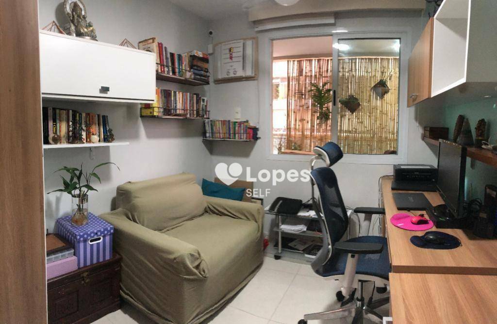 Apartamento à venda com 3 quartos, 110m² - Foto 11