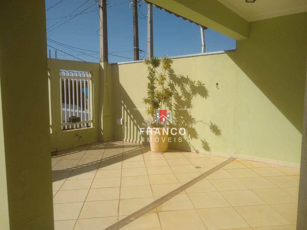 Casa à venda e aluguel com 5 quartos, 176m² - Foto 19