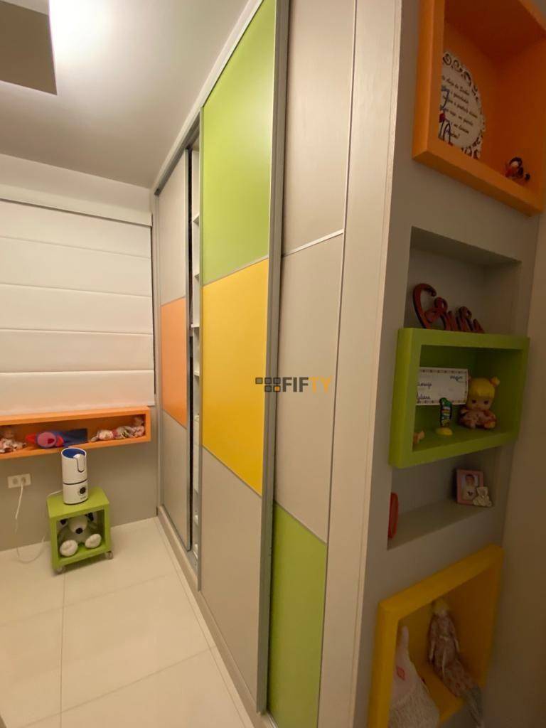 Apartamento à venda com 3 quartos, 121m² - Foto 25