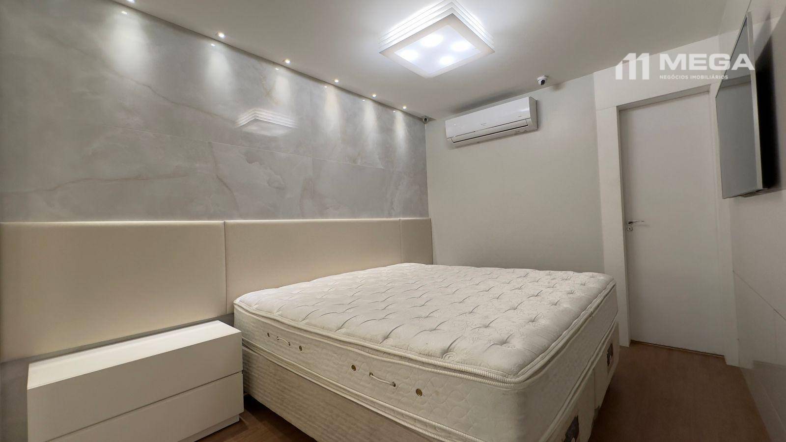 Apartamento à venda com 3 quartos, 187m² - Foto 22