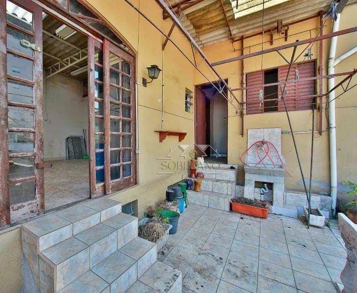 Casa à venda e aluguel com 2 quartos, 250m² - Foto 18