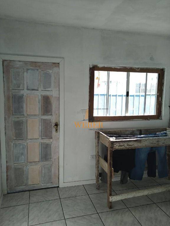 Sobrado à venda com 5 quartos, 160m² - Foto 3