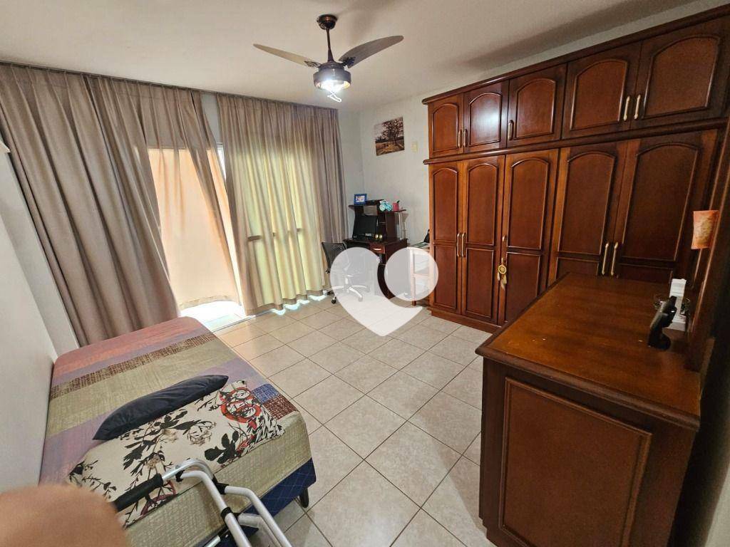 Apartamento à venda com 3 quartos, 111m² - Foto 7