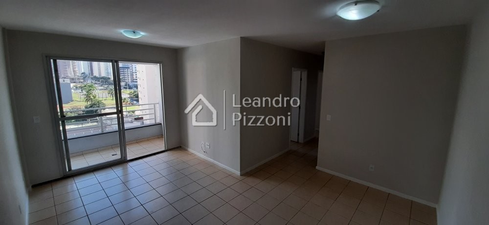 Apartamento à venda com 3 quartos, 79m² - Foto 4