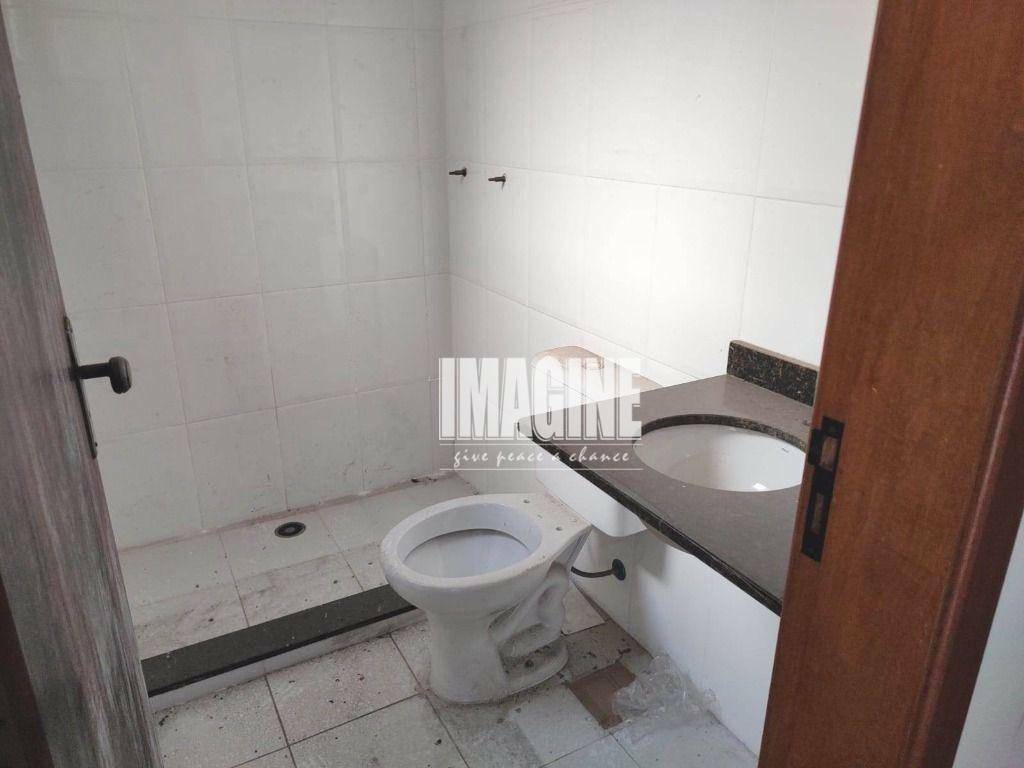 Sobrado à venda com 3 quartos, 150m² - Foto 8