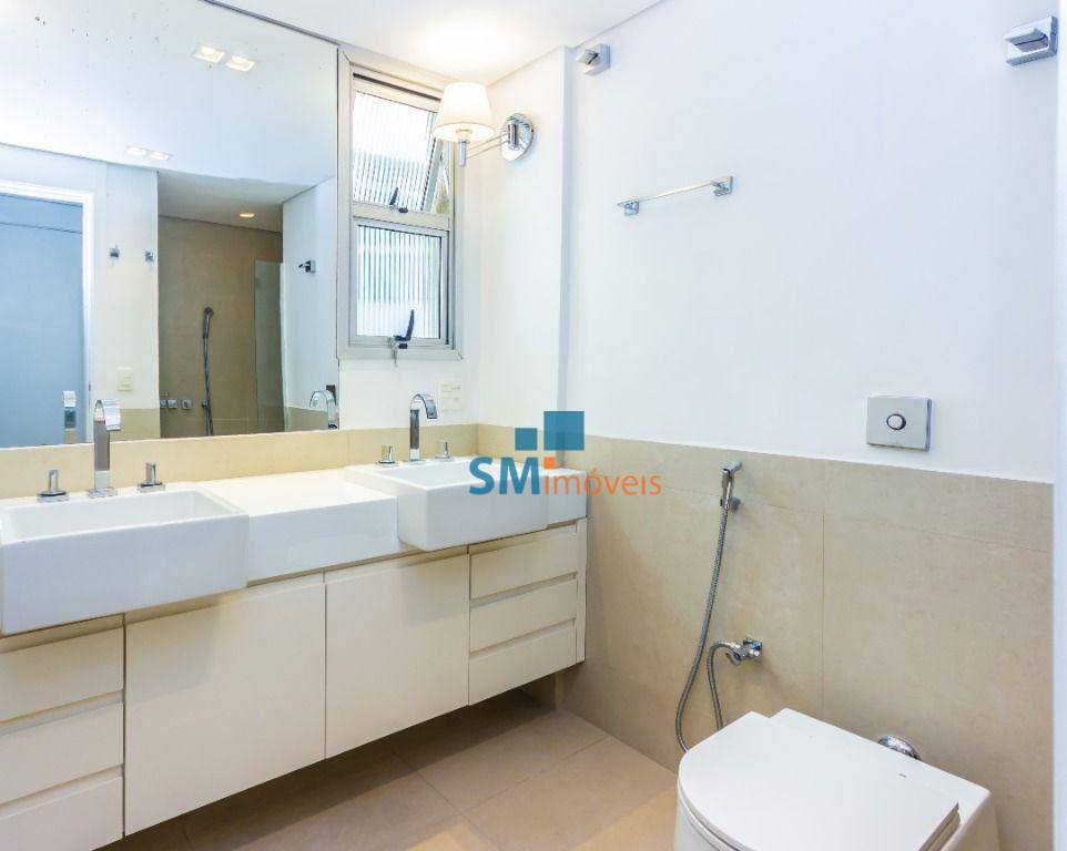 Apartamento à venda com 3 quartos, 140m² - Foto 15