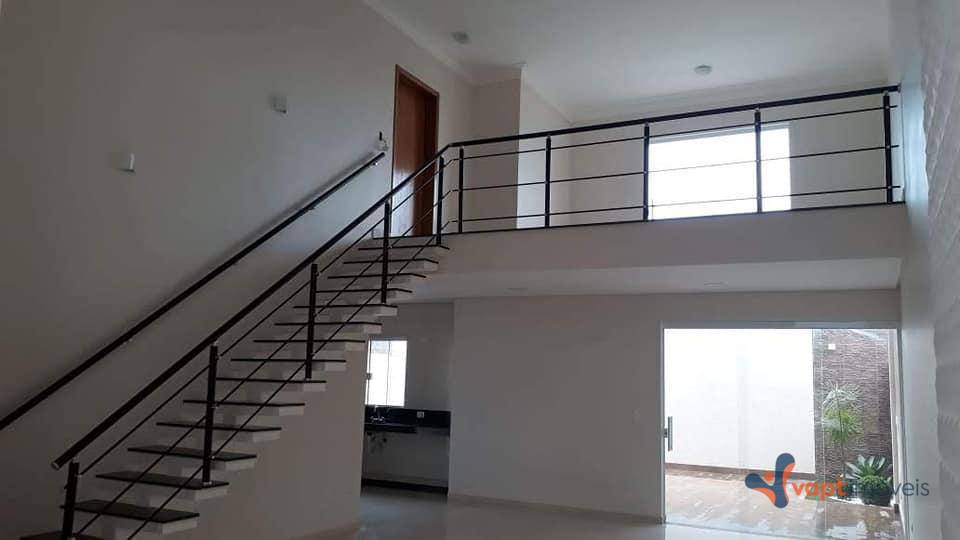 Sobrado à venda com 3 quartos, 250m² - Foto 3