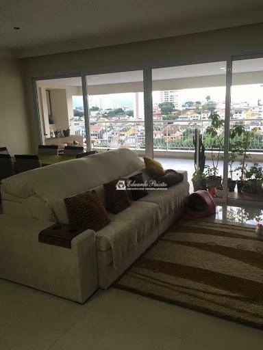 Apartamento à venda com 4 quartos, 202m² - Foto 2