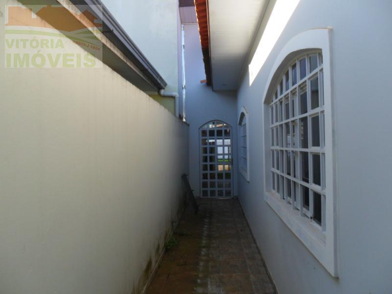 Casa à venda com 4 quartos, 360m² - Foto 14