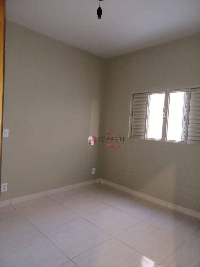 Apartamento à venda com 3 quartos, 90m² - Foto 3