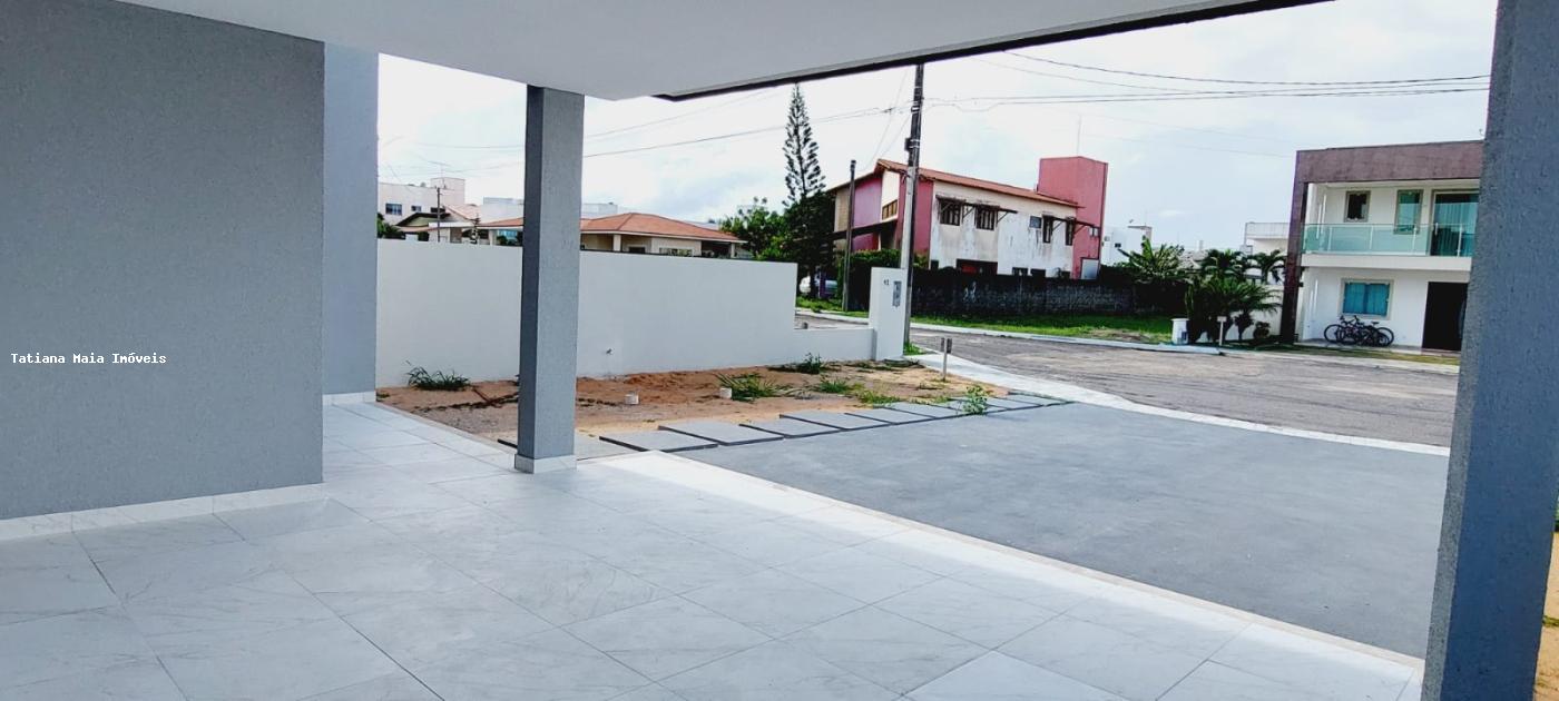 Casa de Condomínio à venda com 3 quartos, 398m² - Foto 2