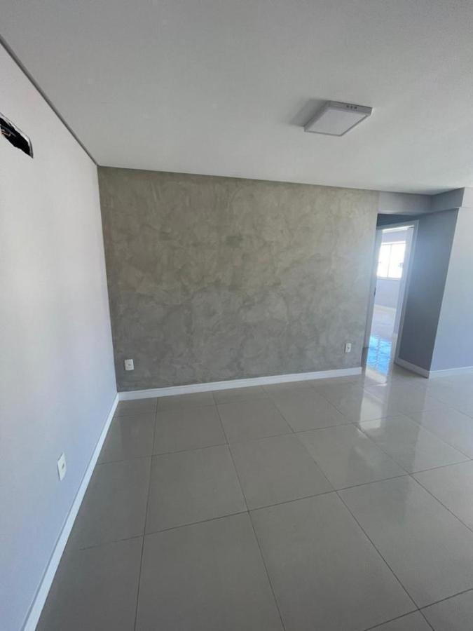 Apartamento à venda com 2 quartos, 68m² - Foto 5