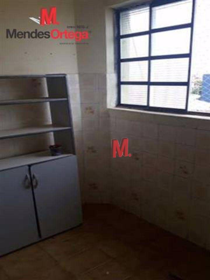 Apartamento à venda com 2 quartos, 77m² - Foto 4