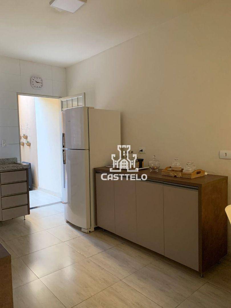 Casa à venda com 3 quartos, 128m² - Foto 10