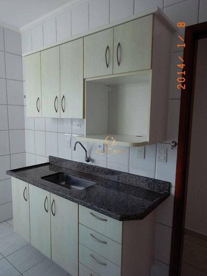 Apartamento para alugar com 2 quartos, 55m² - Foto 5