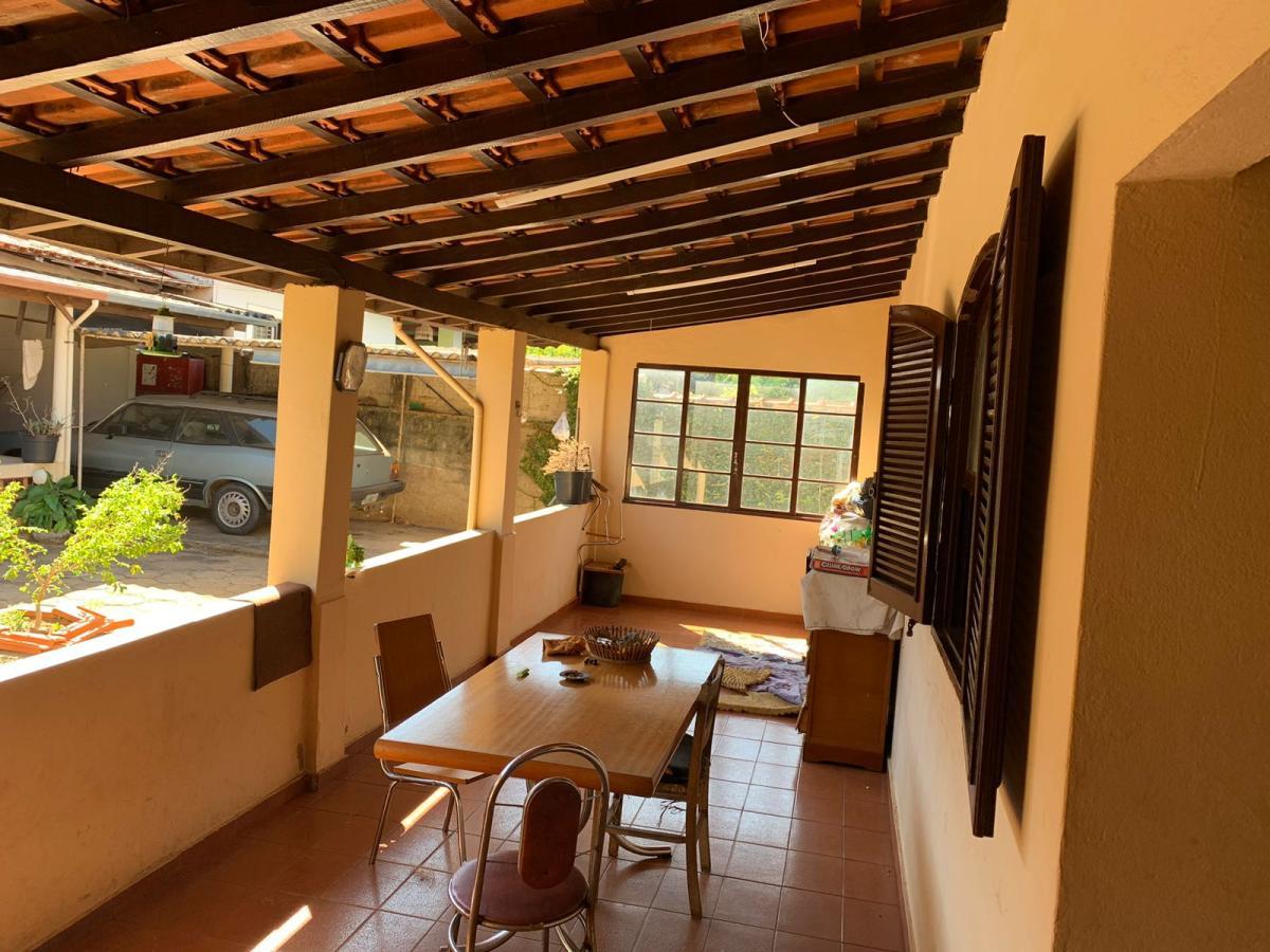 Casa à venda com 3 quartos, 540m² - Foto 16