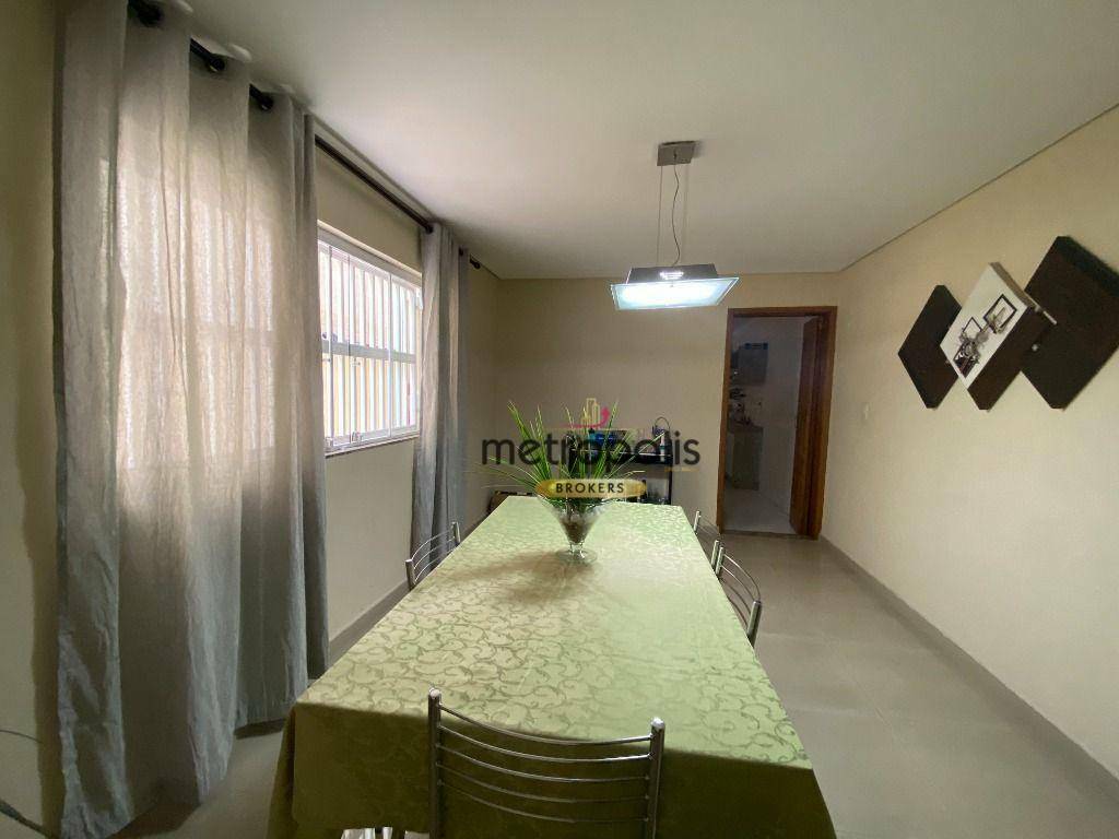 Sobrado à venda com 3 quartos, 1m² - Foto 8