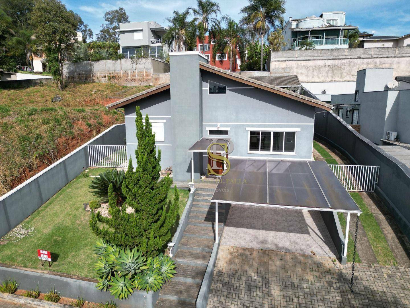 Casa de Condomínio para alugar com 3 quartos, 245m² - Foto 2