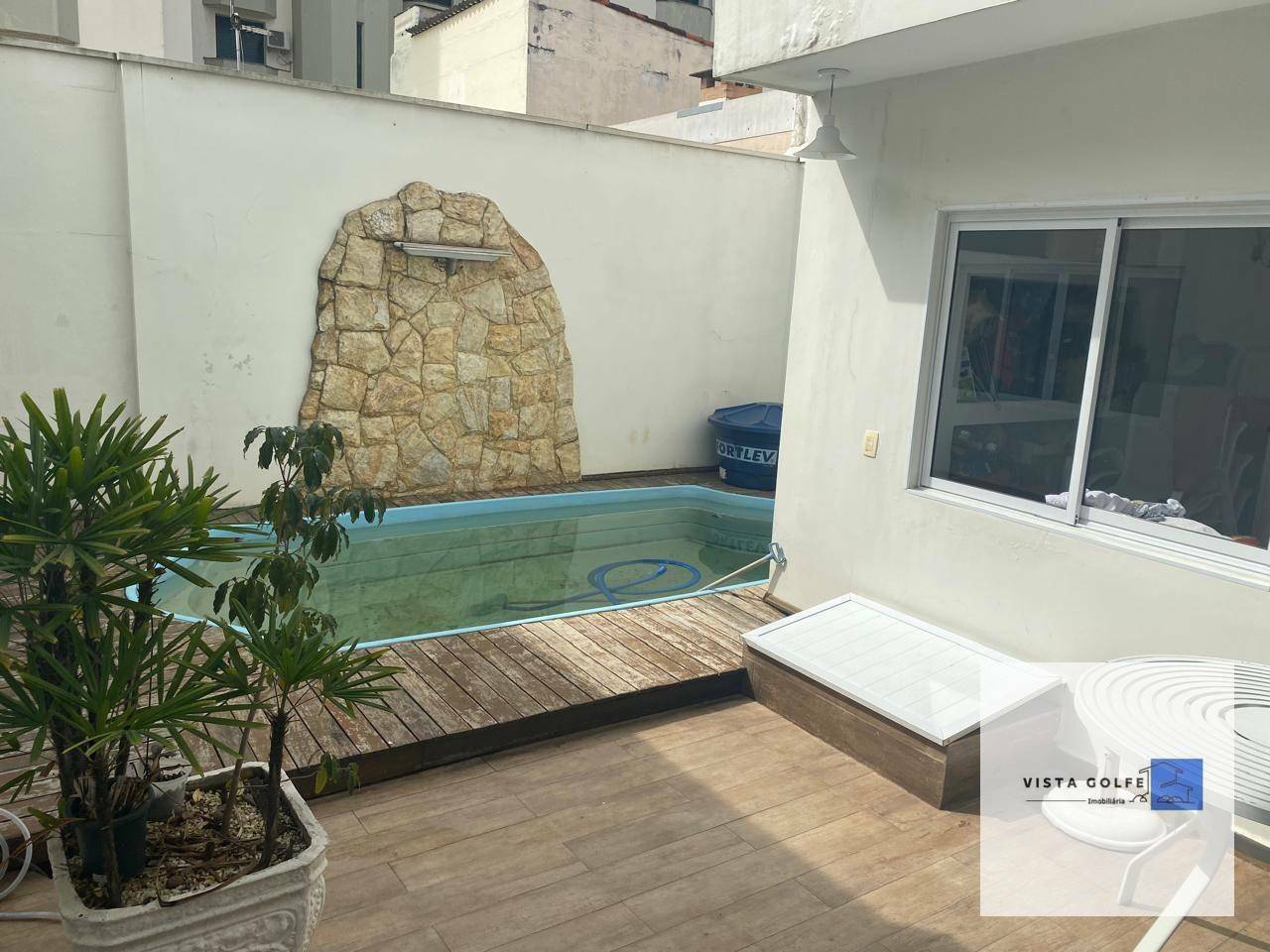 Casa à venda com 3 quartos, 260m² - Foto 17