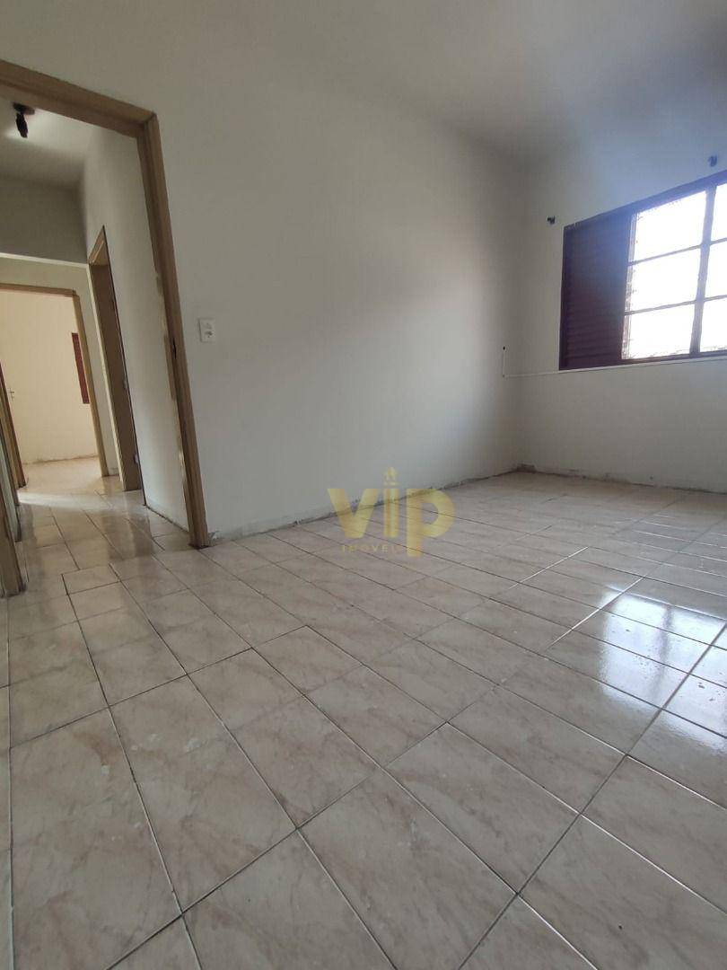 Apartamento à venda com 3 quartos, 80m² - Foto 2