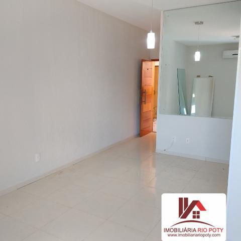 Apartamento à venda com 3 quartos, 70m² - Foto 3