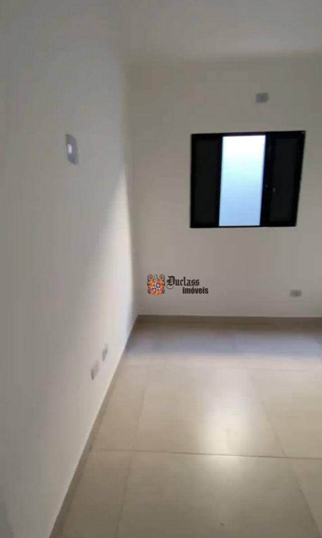 Casa à venda com 3 quartos, 90m² - Foto 14