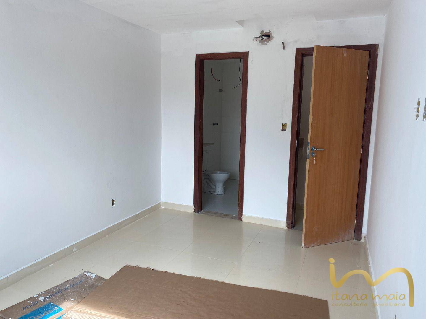 Apartamento à venda com 2 quartos, 75m² - Foto 14