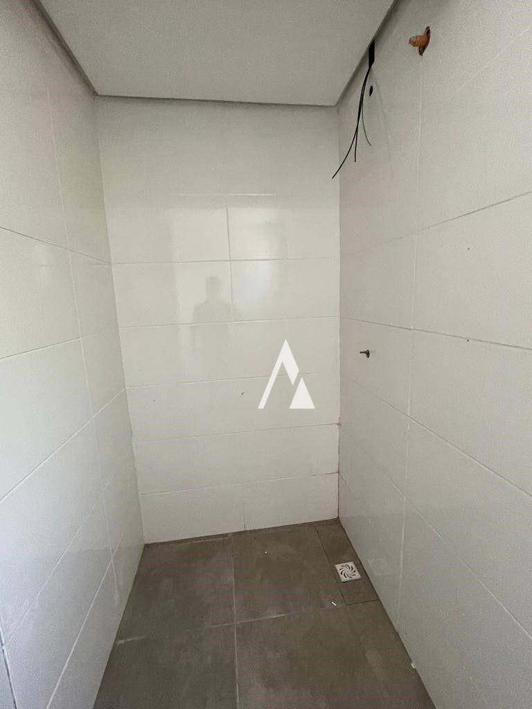 Apartamento à venda com 2 quartos, 55m² - Foto 3