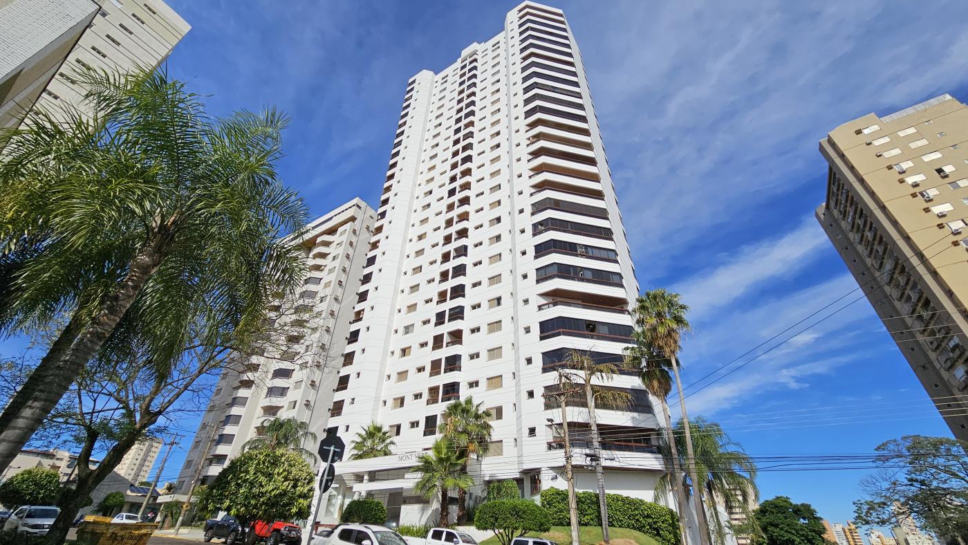 Apartamento à venda com 3 quartos, 258m² - Foto 1