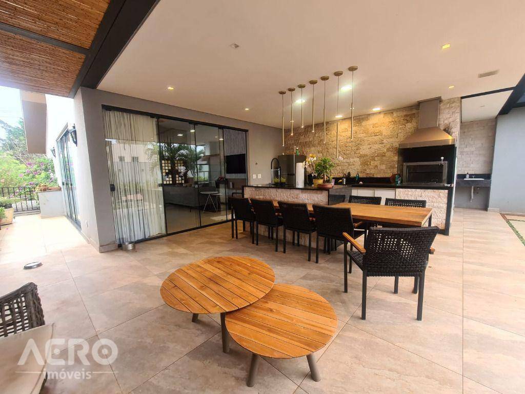 Casa de Condomínio à venda com 3 quartos, 209m² - Foto 15