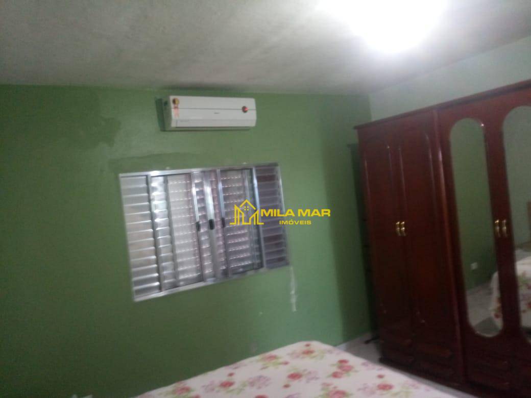 Sobrado à venda com 3 quartos, 200m² - Foto 11