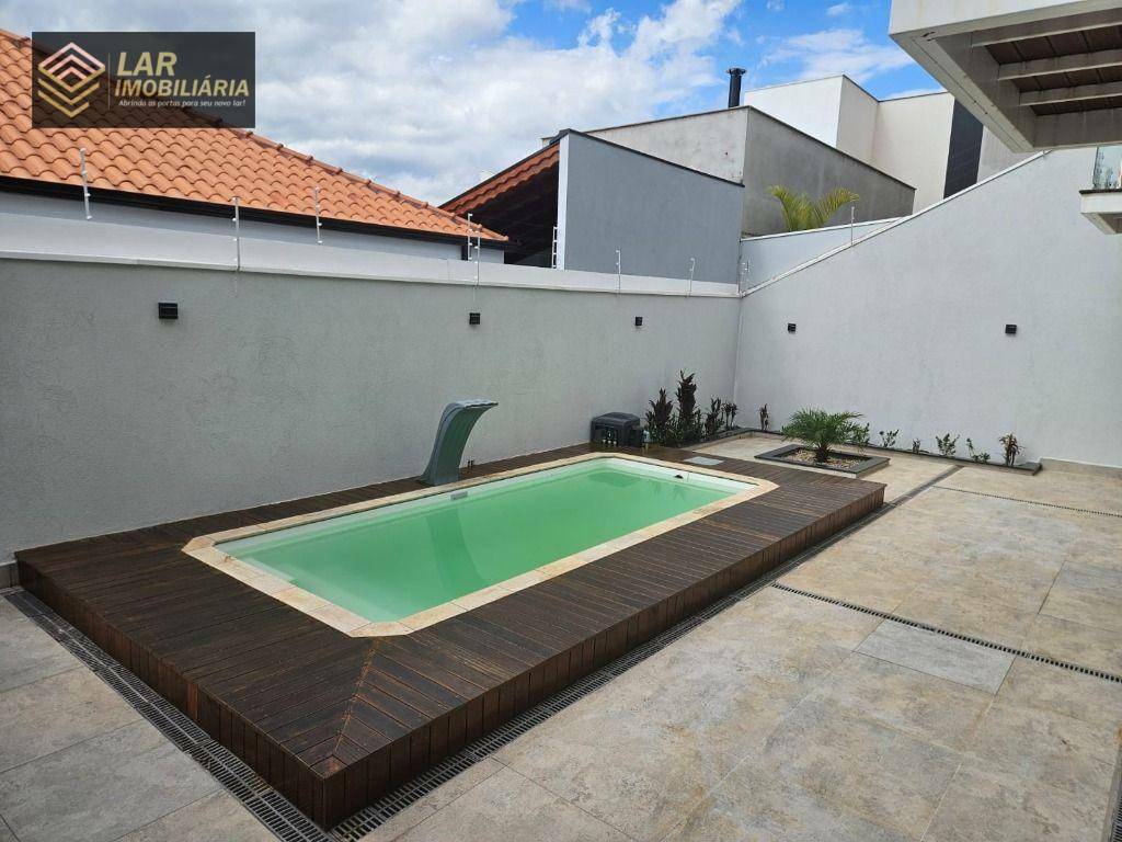 Casa à venda com 3 quartos, 250m² - Foto 22