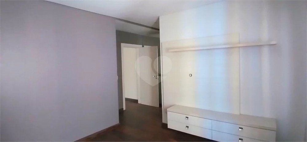 Casa de Condomínio à venda com 3 quartos, 240m² - Foto 13