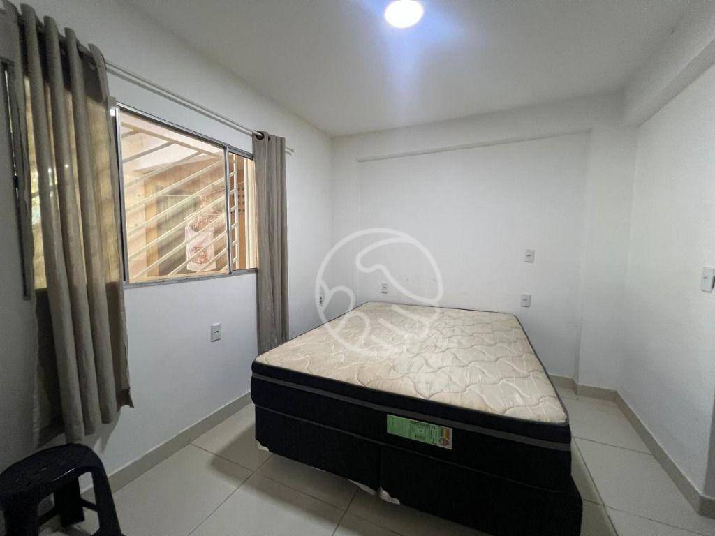 Casa para alugar com 3 quartos, 165m² - Foto 4