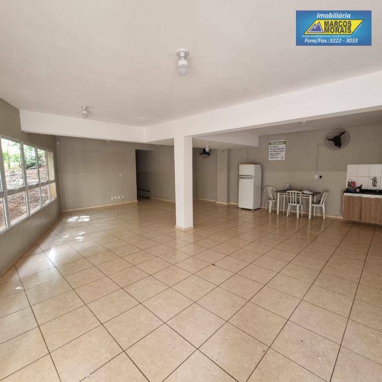 Apartamento à venda com 2 quartos, 48m² - Foto 4